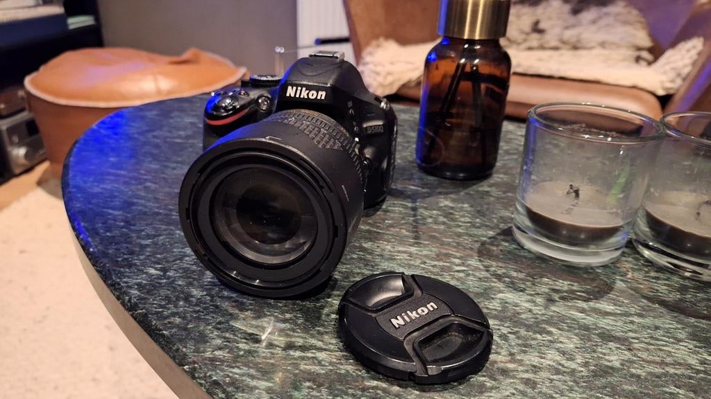 Nikon D5100 Spiegelreflexcamera met 18-105mm lens, Ophalen of Verzenden