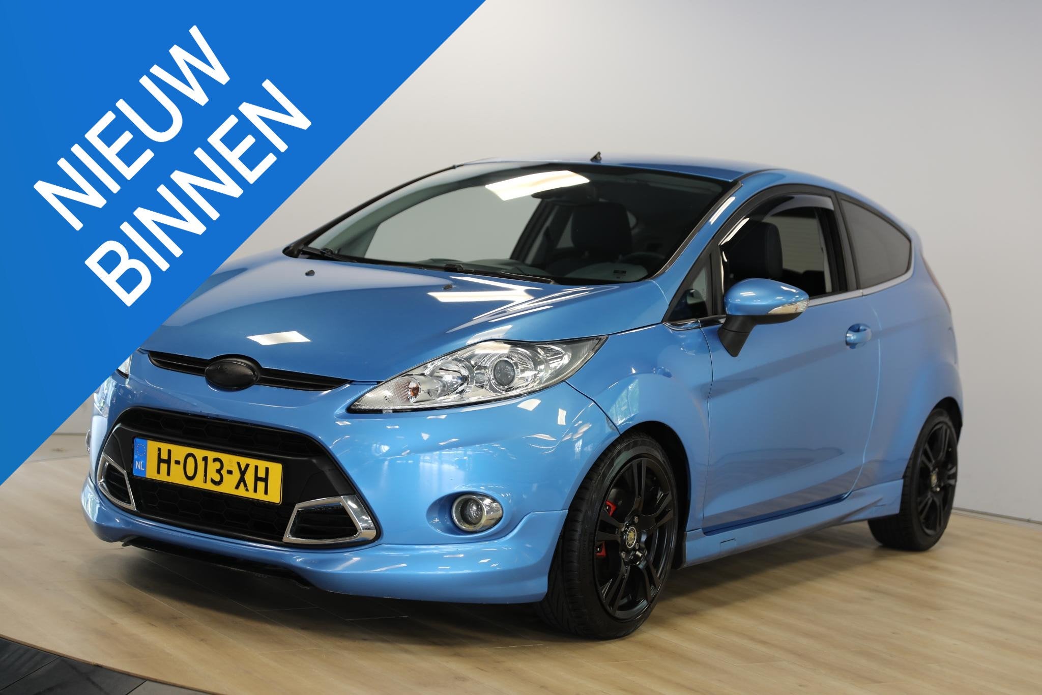 Ford Fiesta 1.6 Ghia | Airco | PDC | Handel / Export, Auto's, Ford, 1596 cc, Stof, 31 €/maand, 4 cilinders