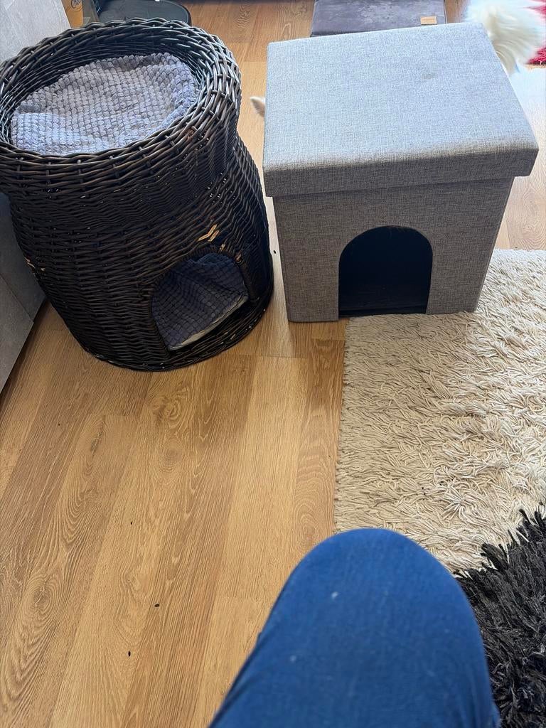 dieren benodigheden katten, Ophalen, Gebruikt
