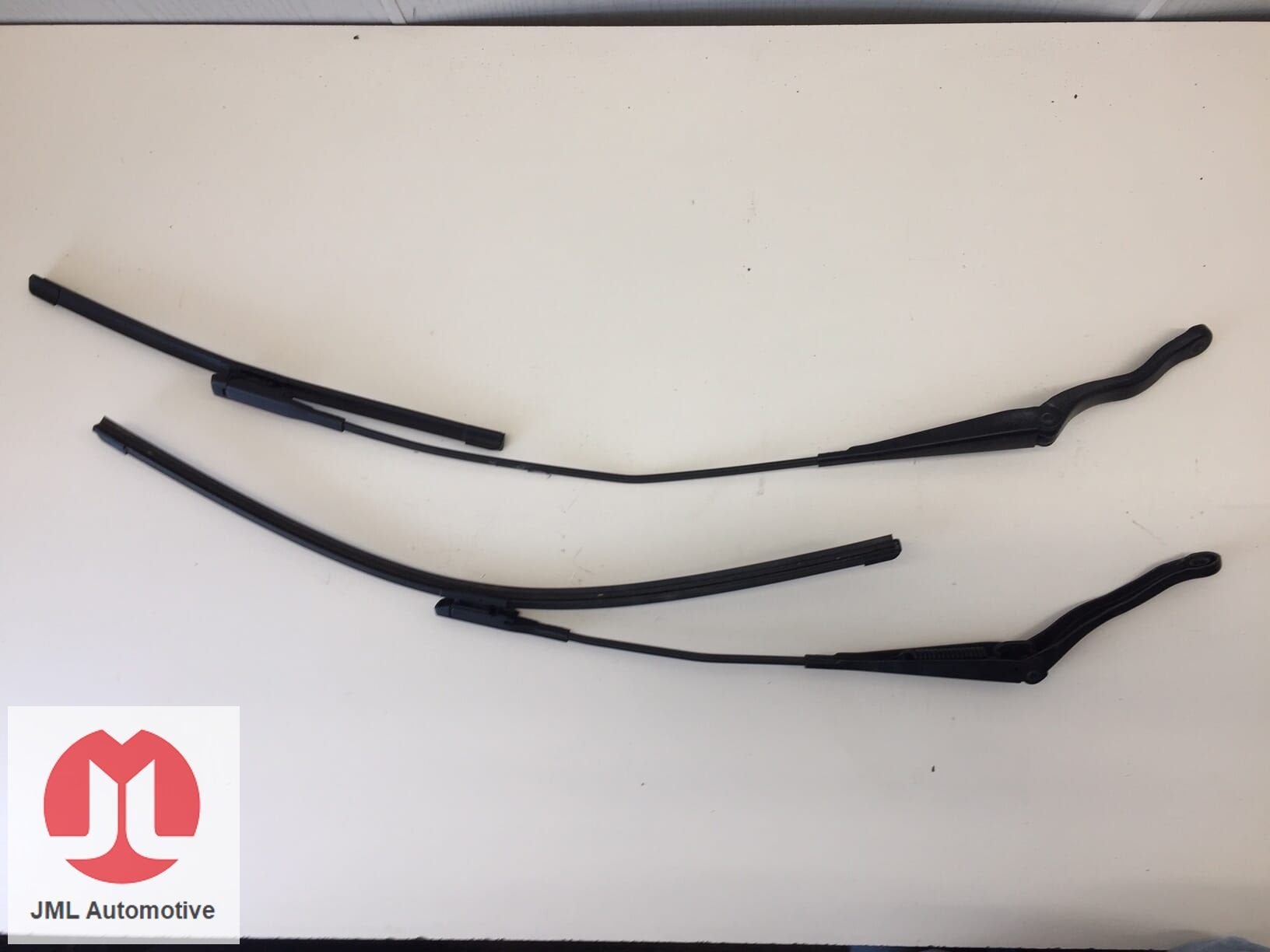 RUITENWISSERARM LINKS EN RECHTS VOOR OPEL CORSA, Gebruikt, -, -, Ophalen of Verzenden