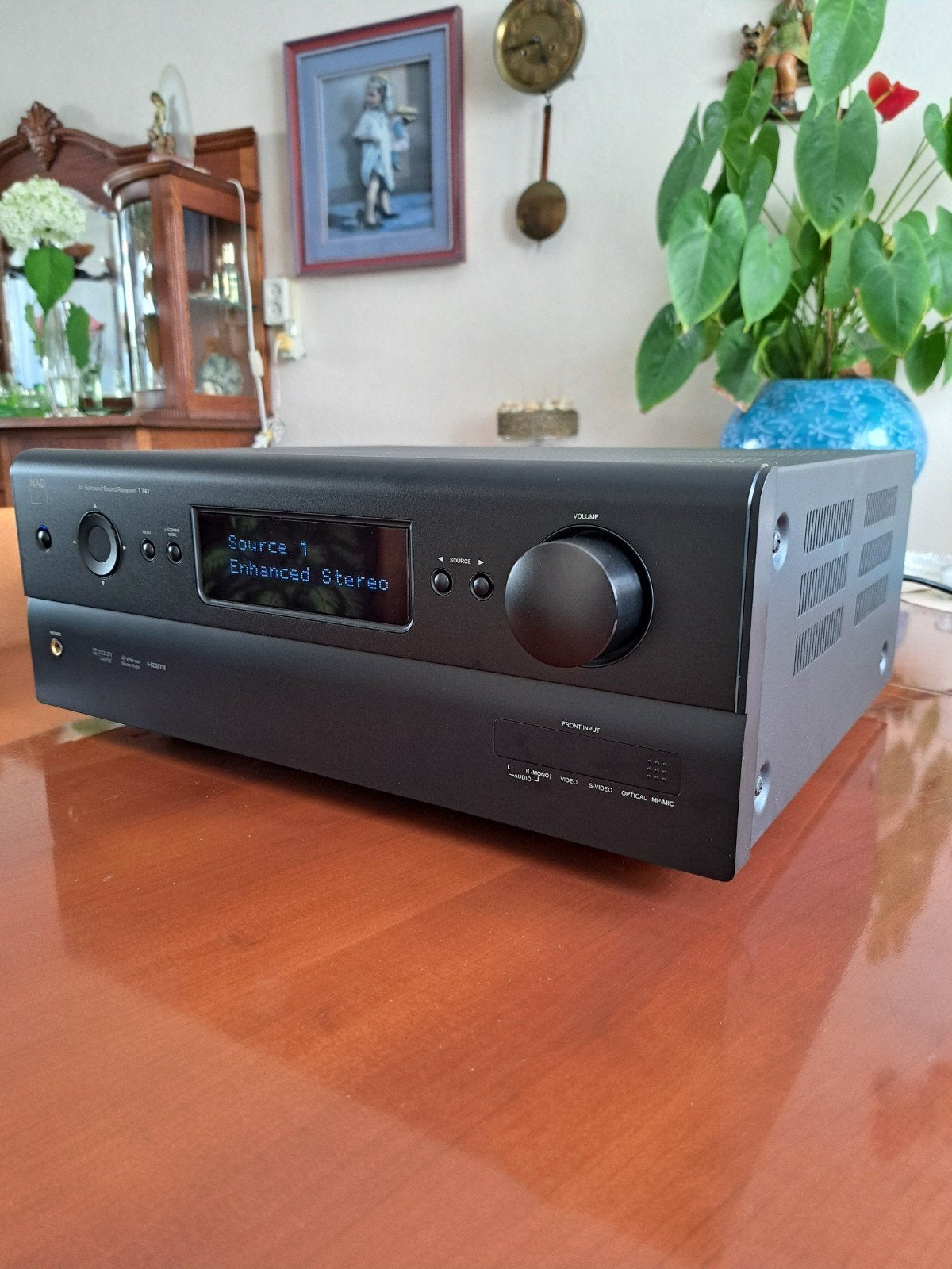 (Echt)... Een nieuwe NAD T747 A/V Receiver (KOOPJE)..., Audio, Tv en Foto, Versterkers en Receivers, Ophalen, 120 watt of meer