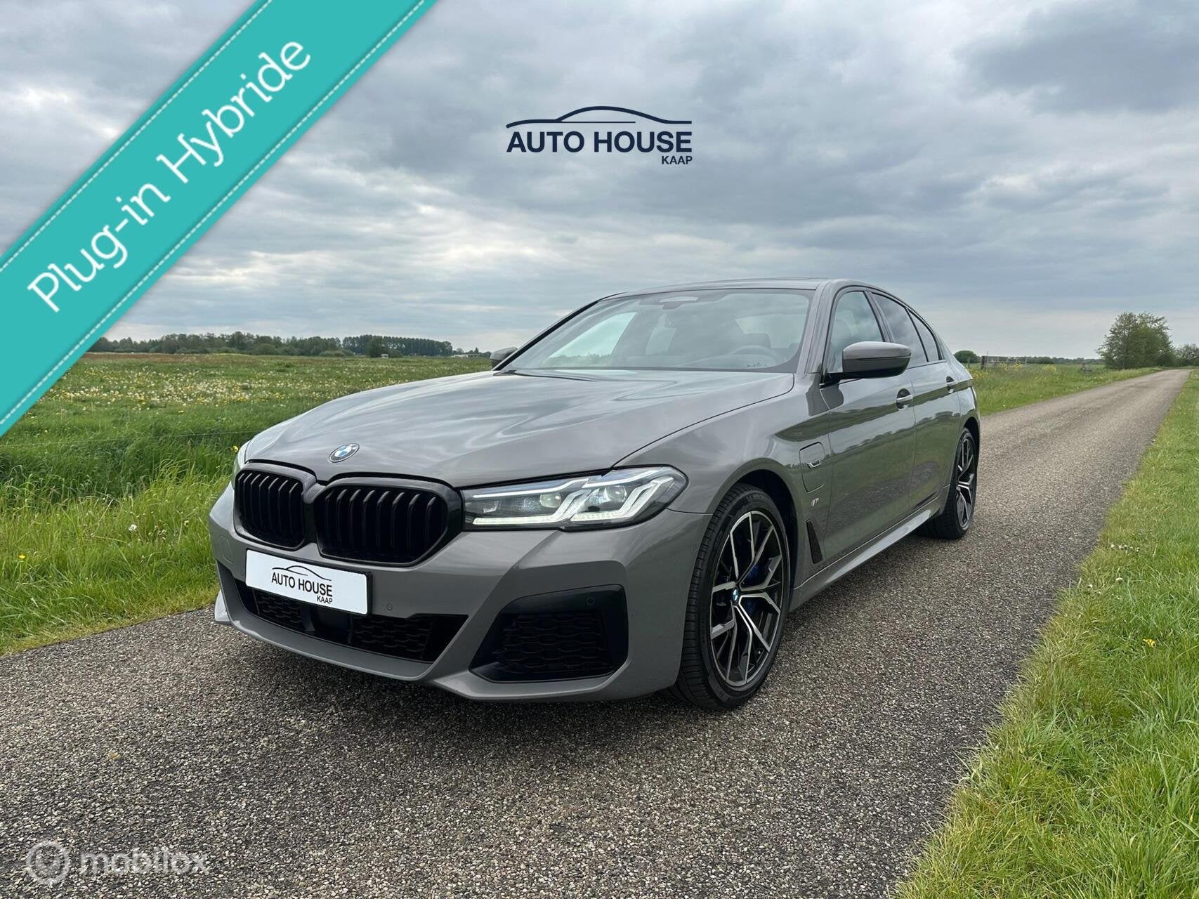 BMW 5-serie 545e xDrive Executive | M SPORT | FULL, Auto's, BMW, Bedrijf, Te koop, 5-Serie, 4x4, ABS, Airbags, Airconditioning