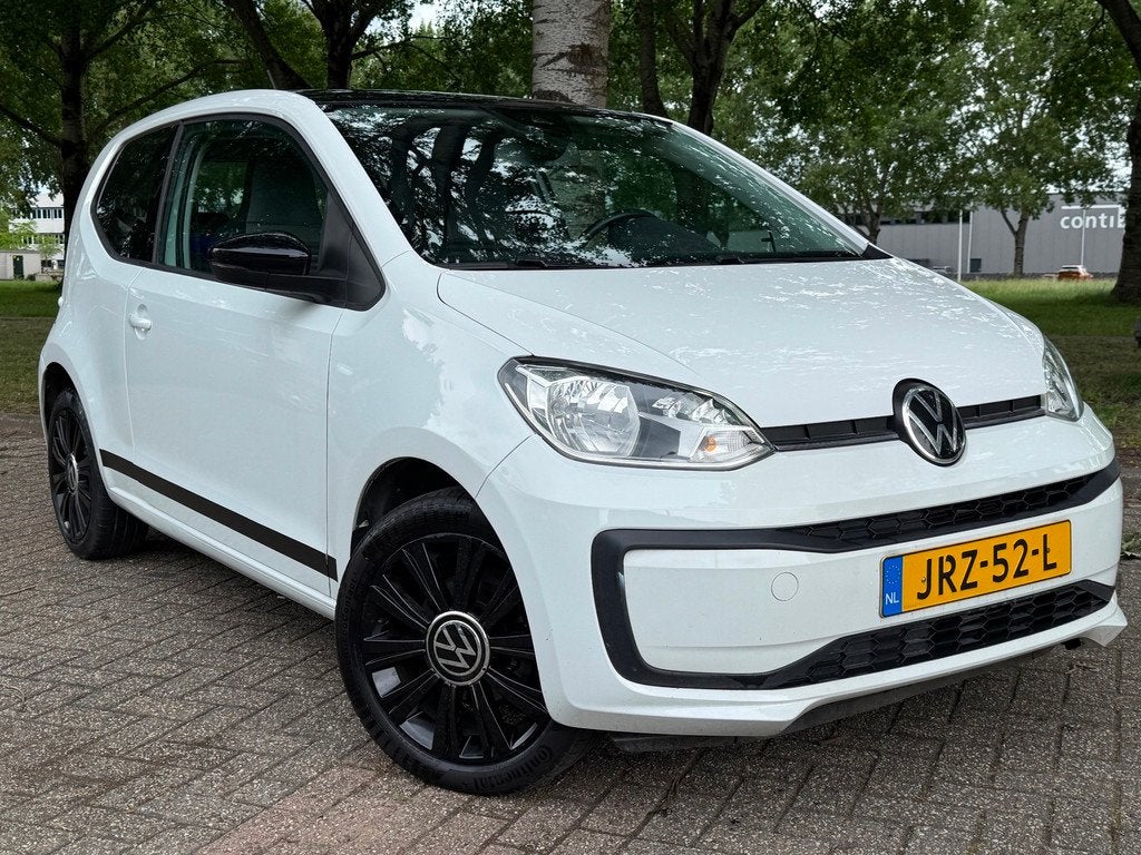Volkswagen UP! 1.0 camera pdc bj 2021, Gebruikt, 4 stoelen, Bedrijf, Handgeschakeld