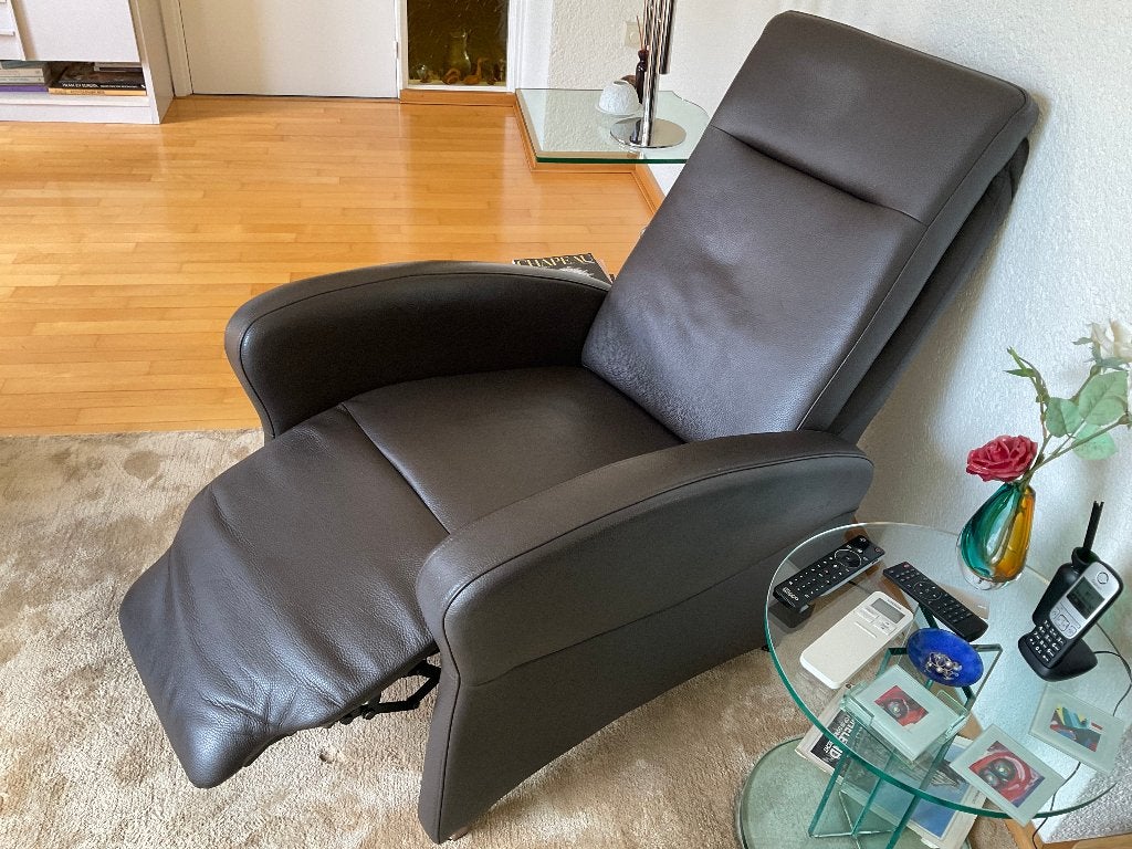 Well-Fair leren relaxfauteuil met duo motor (2), Ophalen, Zo goed als nieuw, 50 tot 75 cm, Leer