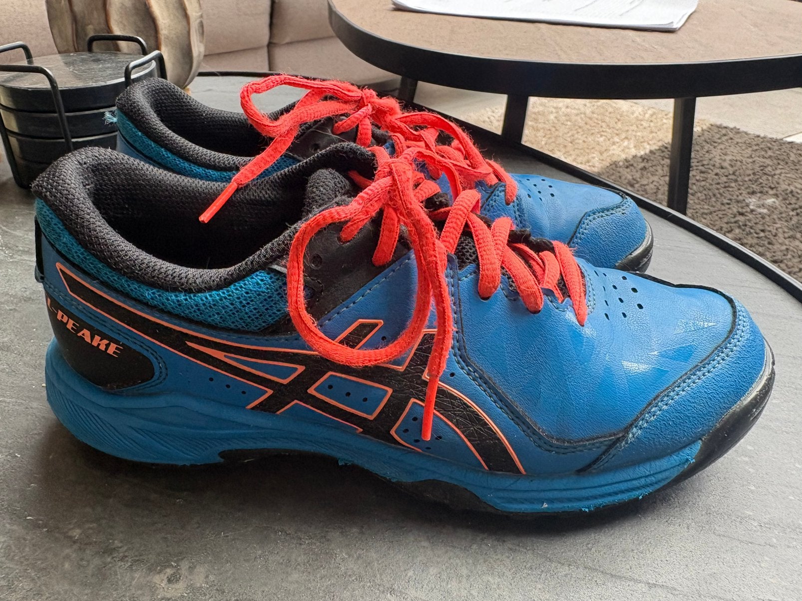Hockey korfbal veld schoenen maat 36, Ophalen of Verzenden, Gebruikt, Schoenen