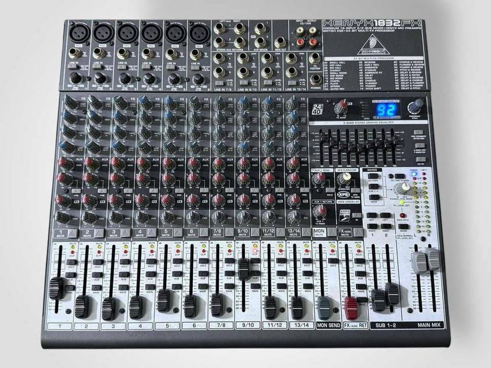 Behringer Xenyx 1832FX mengpaneel, Behringer, Microfooningang, Ophalen of Verzenden, Behringer