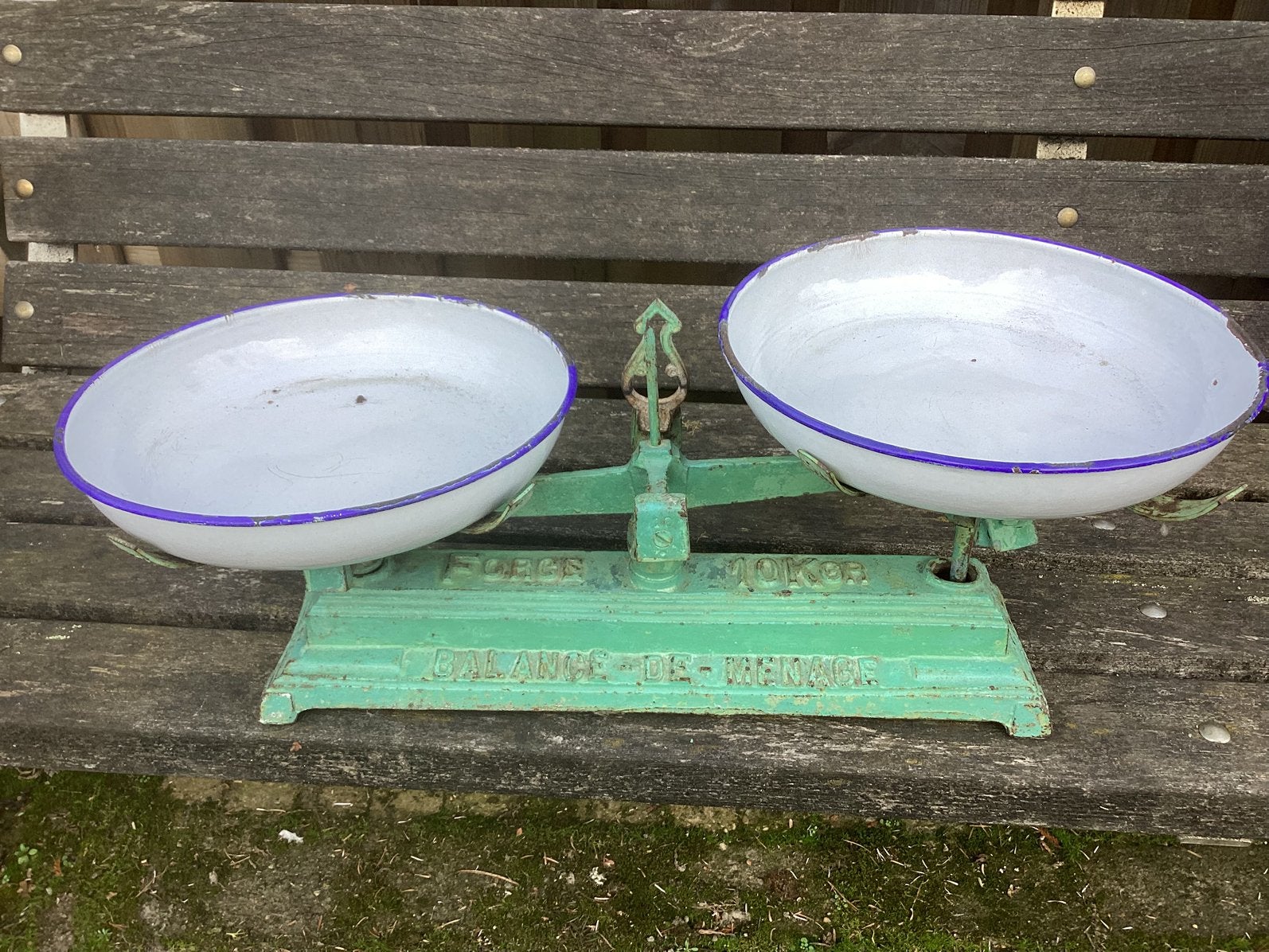 Oude weegschaal, Ophalen, Keukenweegschaal, 500 gram of grover, Gebruikt