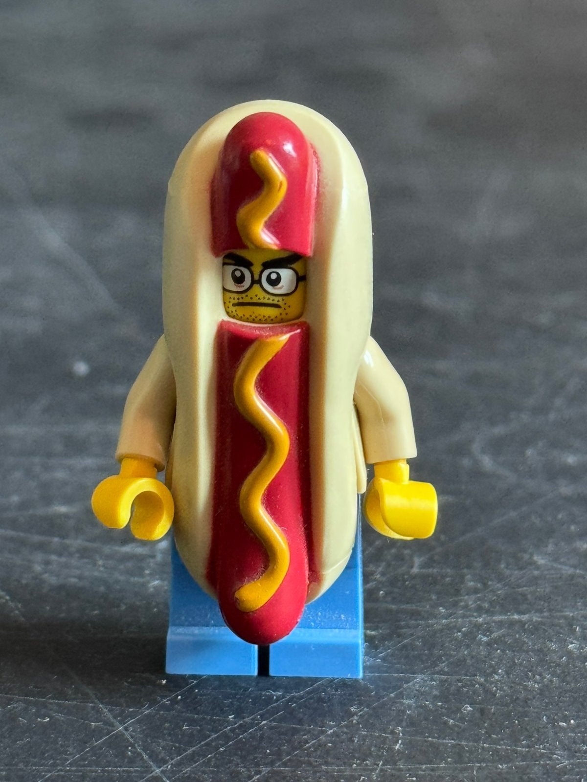 Lego minifigure hotdog man, Kinderen en Baby's, Speelgoed | Duplo en Lego, Verzenden, Zo goed als nieuw