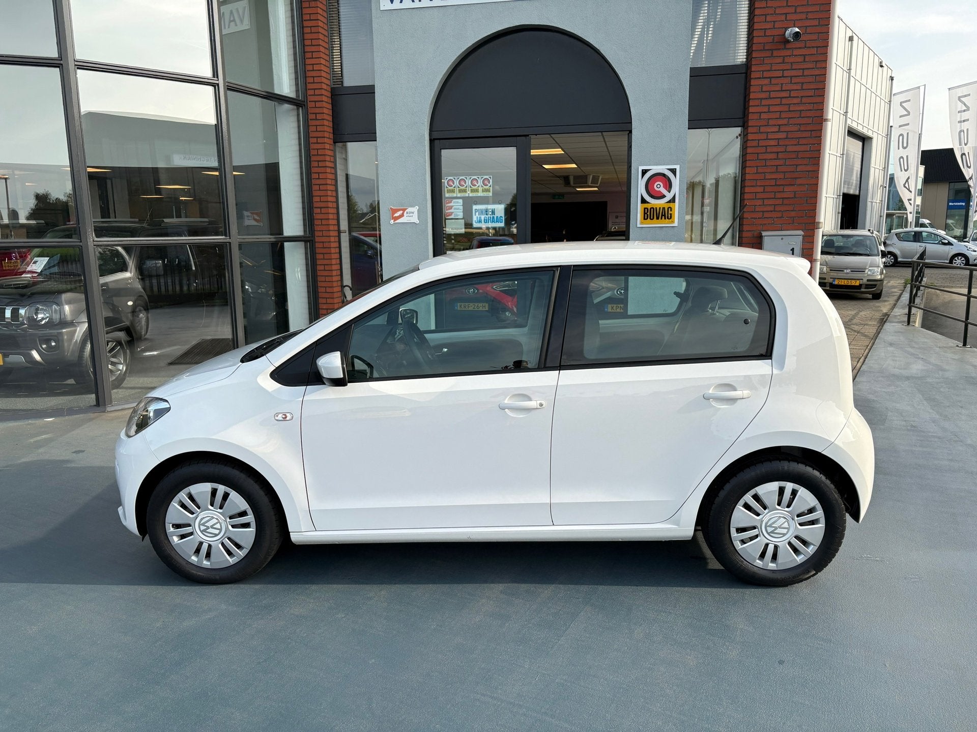 Volkswagen Up! 1.0 move up! BlueMotion AIRCO, Auto's, Voorwielaandrijving, Dealer onderhouden, Gebruikt, 840 kg