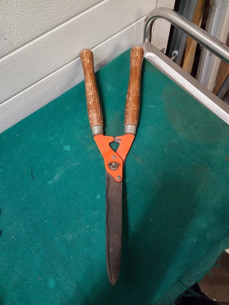hand heggenschaar vintage oranje, Ophalen of Verzenden, 'T Olde Gre-j, Info@toldegrej.nl, Endepoelstraat 20f Didam
