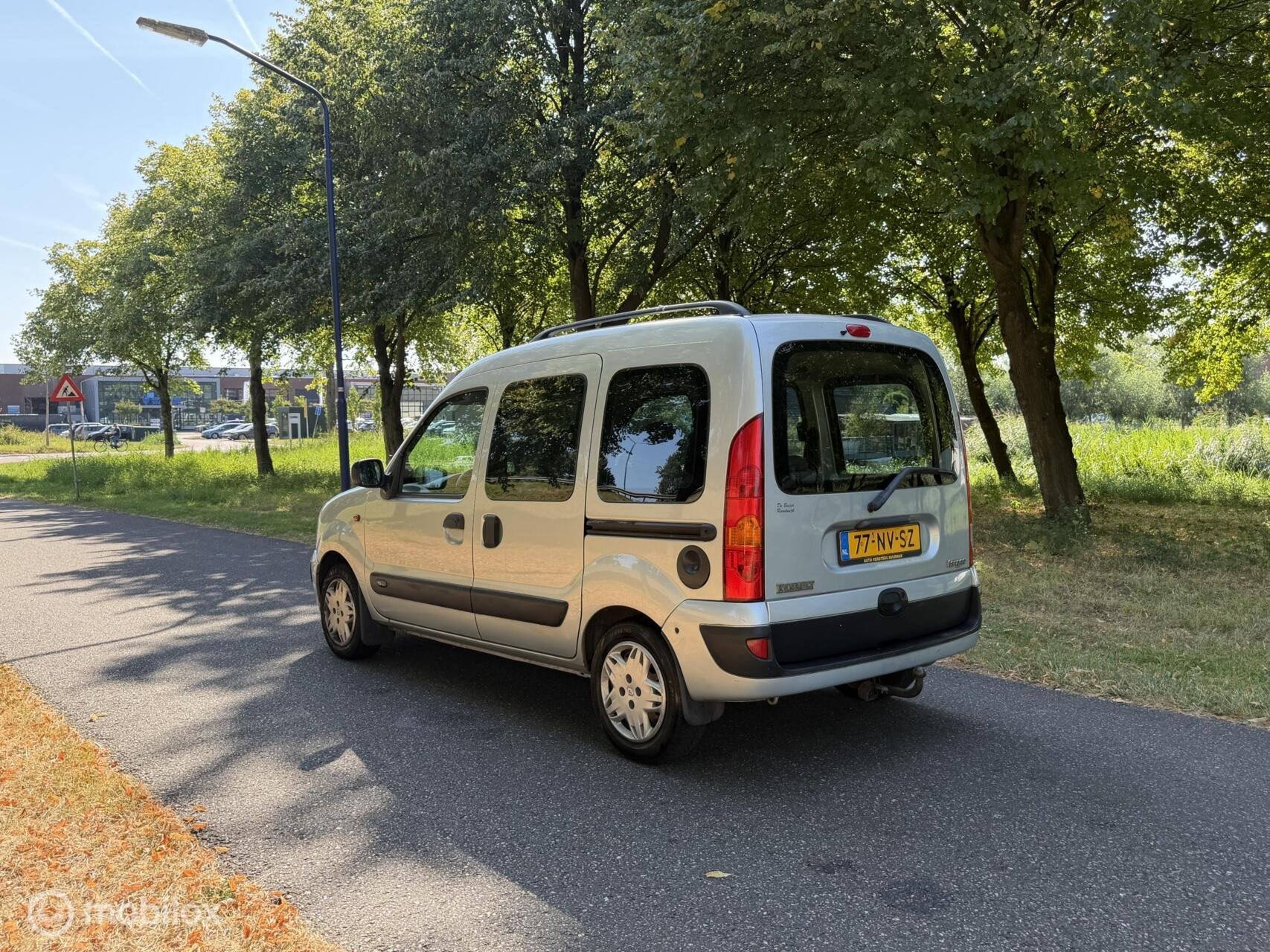 Renault Kangoo combi 1.6-16V Privilège*AIRCO*ELEK. RAMEN, Auto's, Renault, Stof, Gebruikt, 49 €/maand, Origineel Nederlands