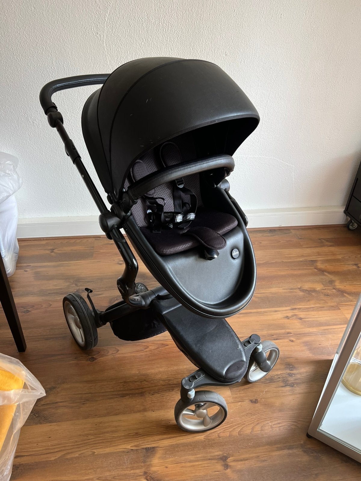 Mima Xari kinderwagen 2-in-1 met reiswieg en zitje – zwart, Ophalen, Gebruikt
