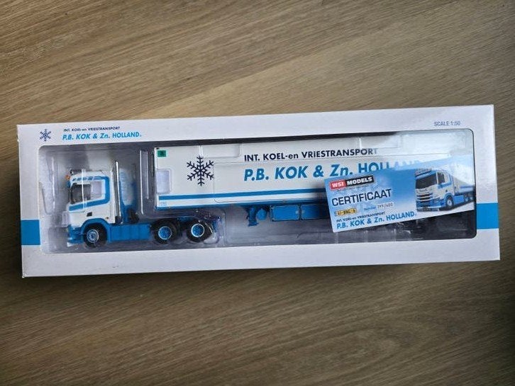 WSI Models Scania P.B. Kok & Zn. Holland Koeltransport, Hobby en Vrije tijd, Ophalen of Verzenden, Nieuw, Bus of Vrachtwagen