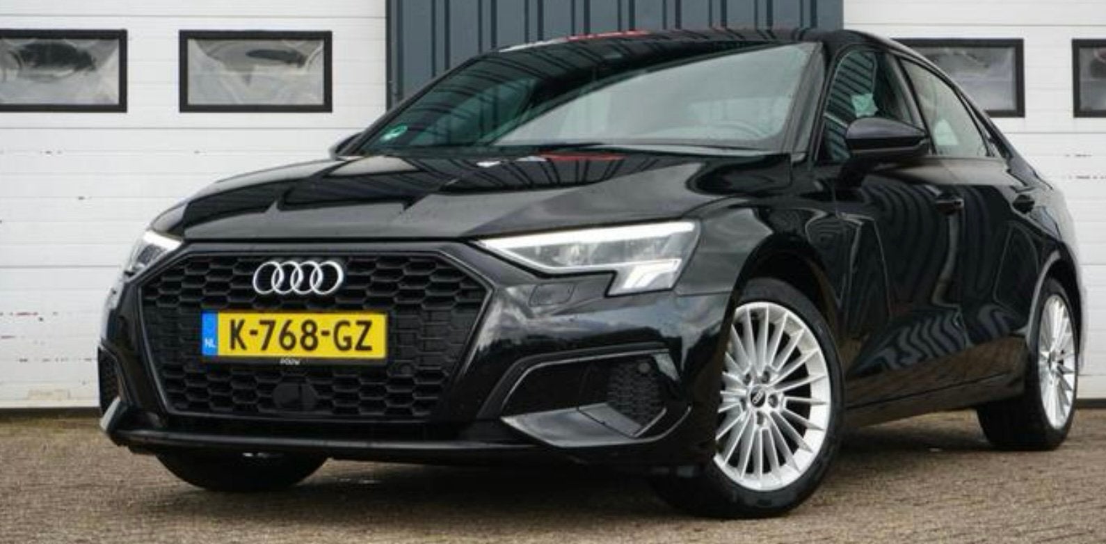 Audi A3 Sportback 30 TFSI 110 pk | 2021 | Zwart | Dealer NAP, Auto's, Audi, Voorwielaandrijving, 1200 kg, Zwart, Origineel Nederlands