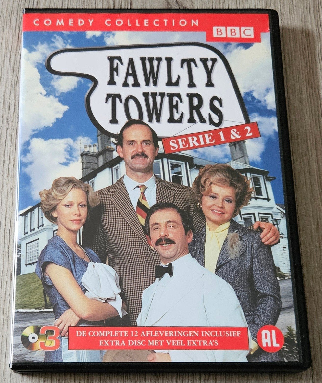 Fawlty Towers - Complete Serie 1 & 2 (3DVD Comedy Collection, Bonusmateriaal, Engels, Alle leeftijden, Ophalen of Verzenden