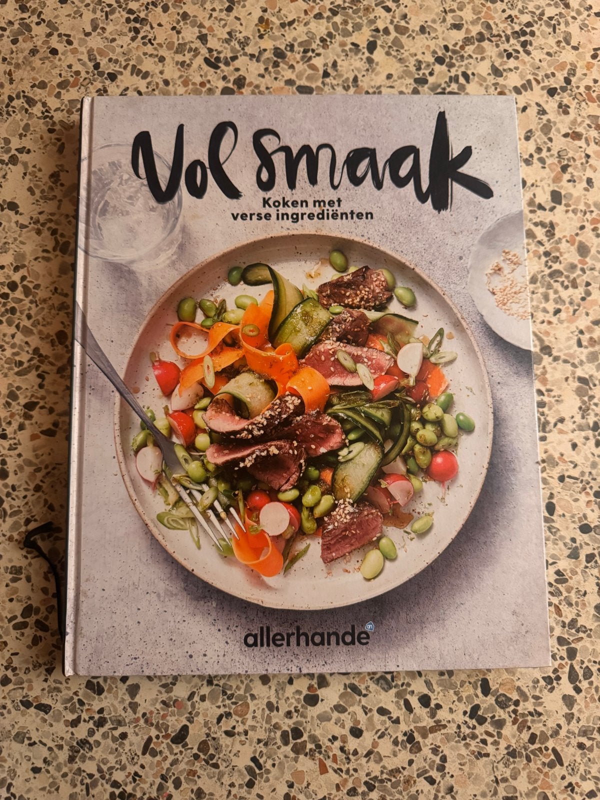 Vol Smaak: Koken met verse ingrediënten - Allerhande, Boeken, Hoofdgerechten, Ophalen of Verzenden, Zo goed als nieuw, Gezond koken