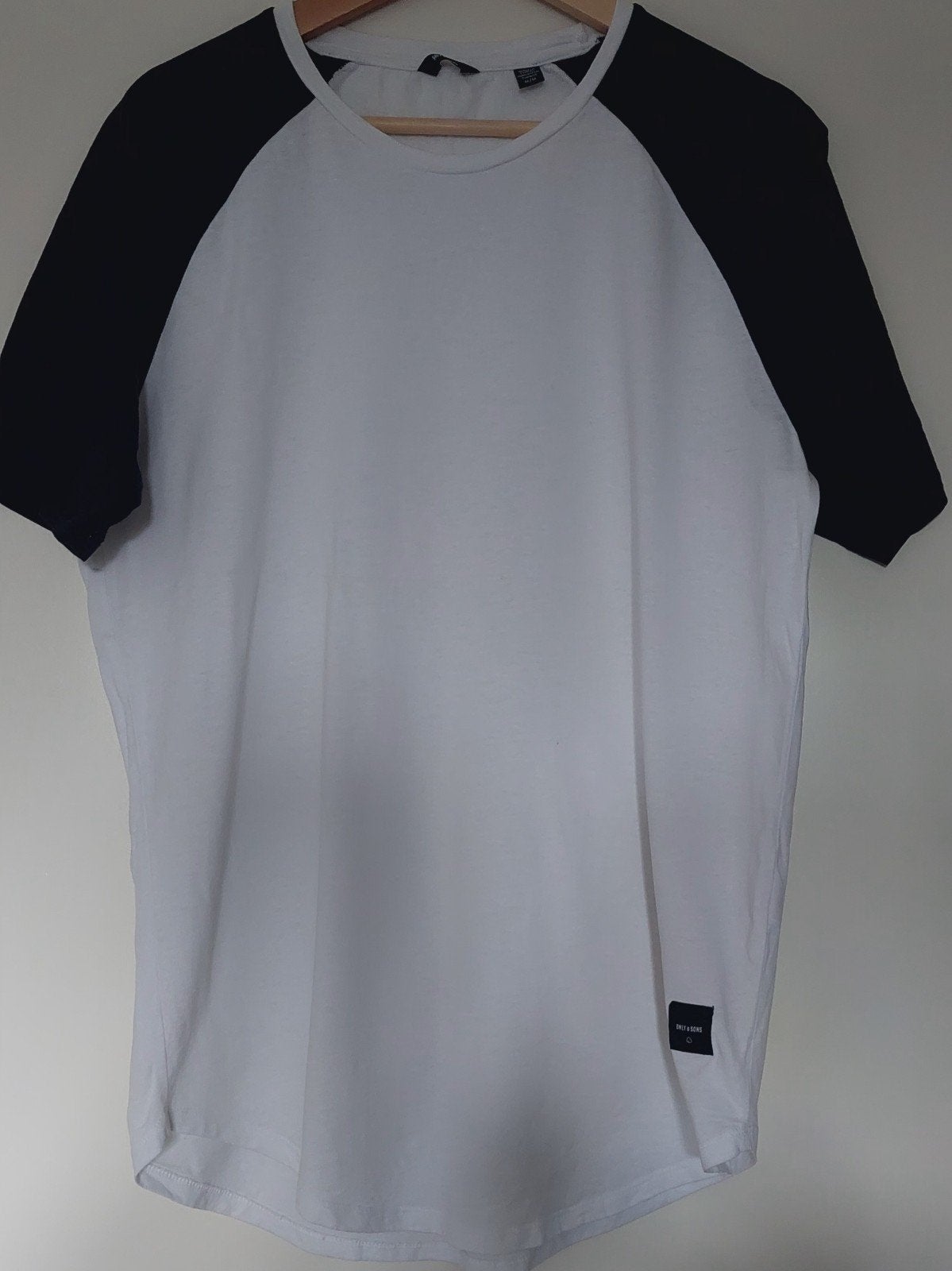 Only & Sons heren t- shirt M zgan., Kleding | Heren, T-shirts, Maat 48/50 (M), Wit, Ophalen of Verzenden, Zo goed als nieuw