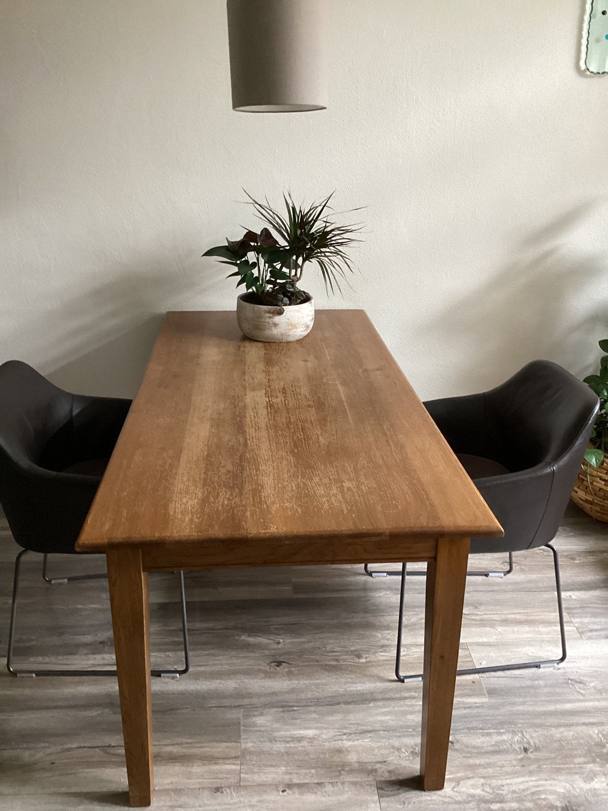 EETTAFEL. EIKENHOUT, Gebruikt, Neutraal, Eikenhout, Vijf personen of meer