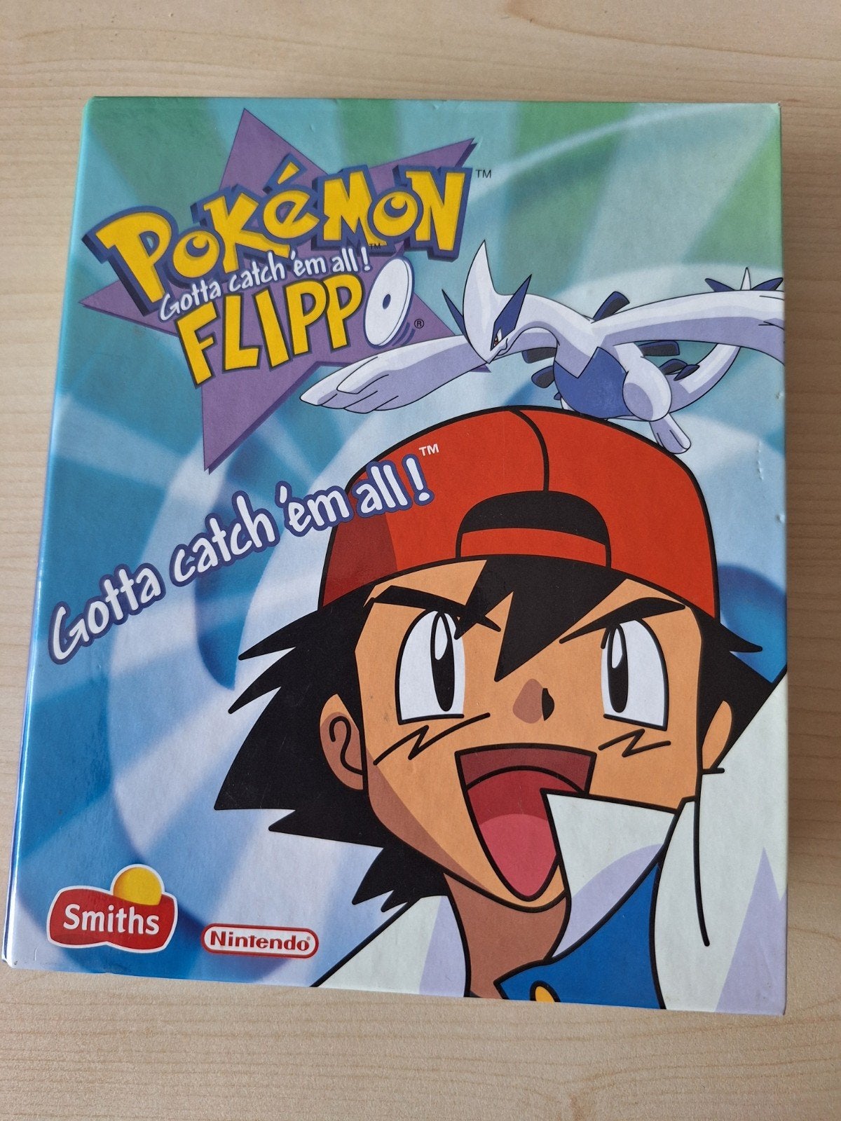 Pokémon Flippo verzamelmap met flippo's (3 ontbreken), Ophalen of Verzenden, Verzameling, Met verzamelmap(pen)