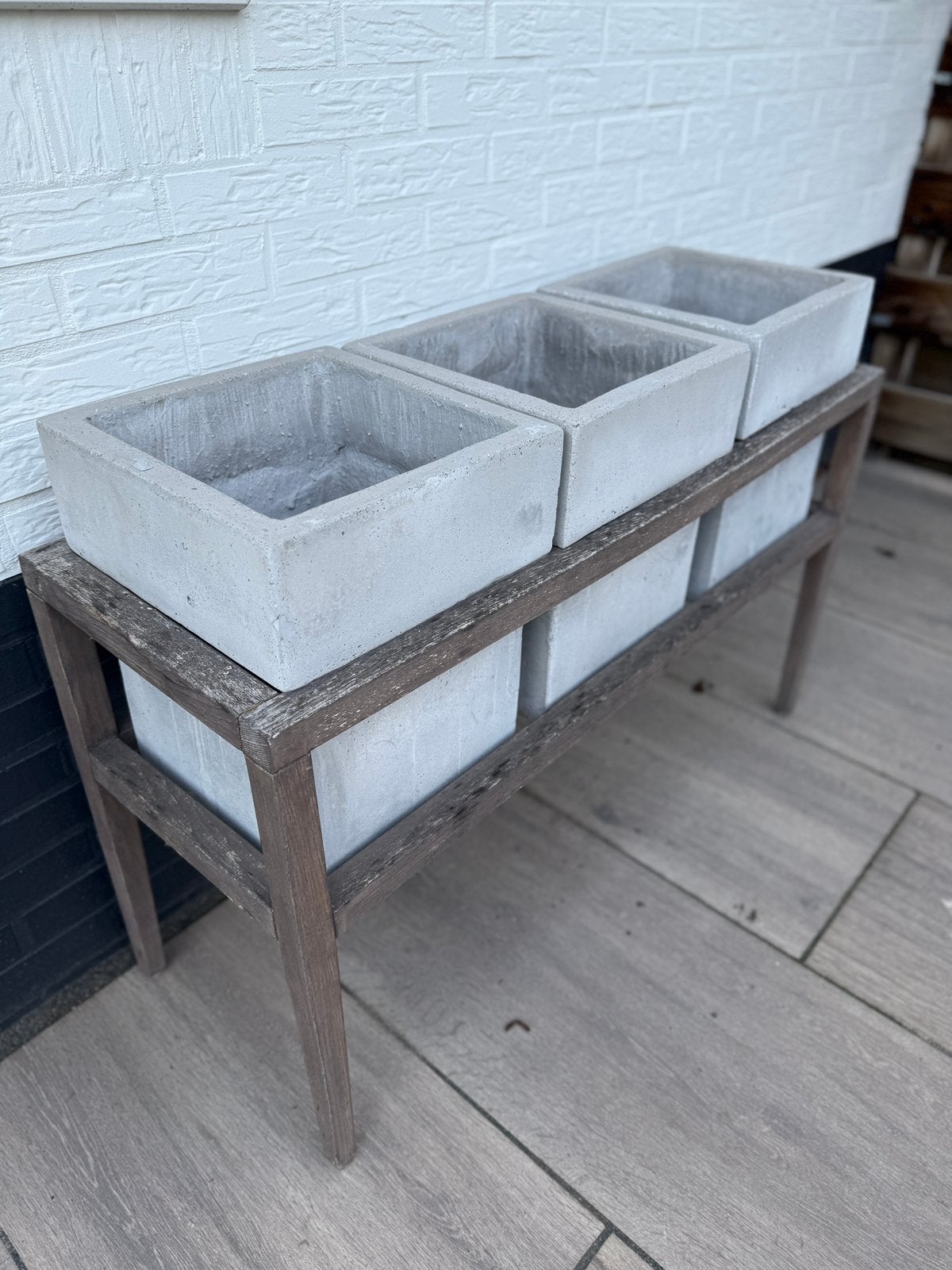 3 grijze bloempotten inclusief rek, Tuin en Terras, Bloempotten, Ophalen, Gebruikt, Rechthoekig, Overige materialen