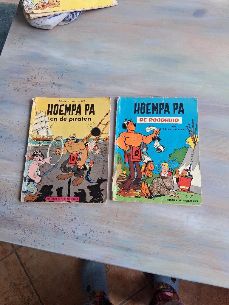 3Vintage stripboeken Hoempapa 1962 en 1973 en Tom Poes 1974, Boeken, Stripboeken, Eén stripboek, Ophalen of Verzenden, Gelezen
