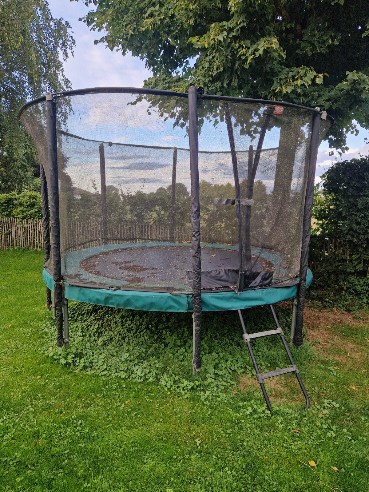 Berg Trampoline 340, Ophalen, Gebruikt