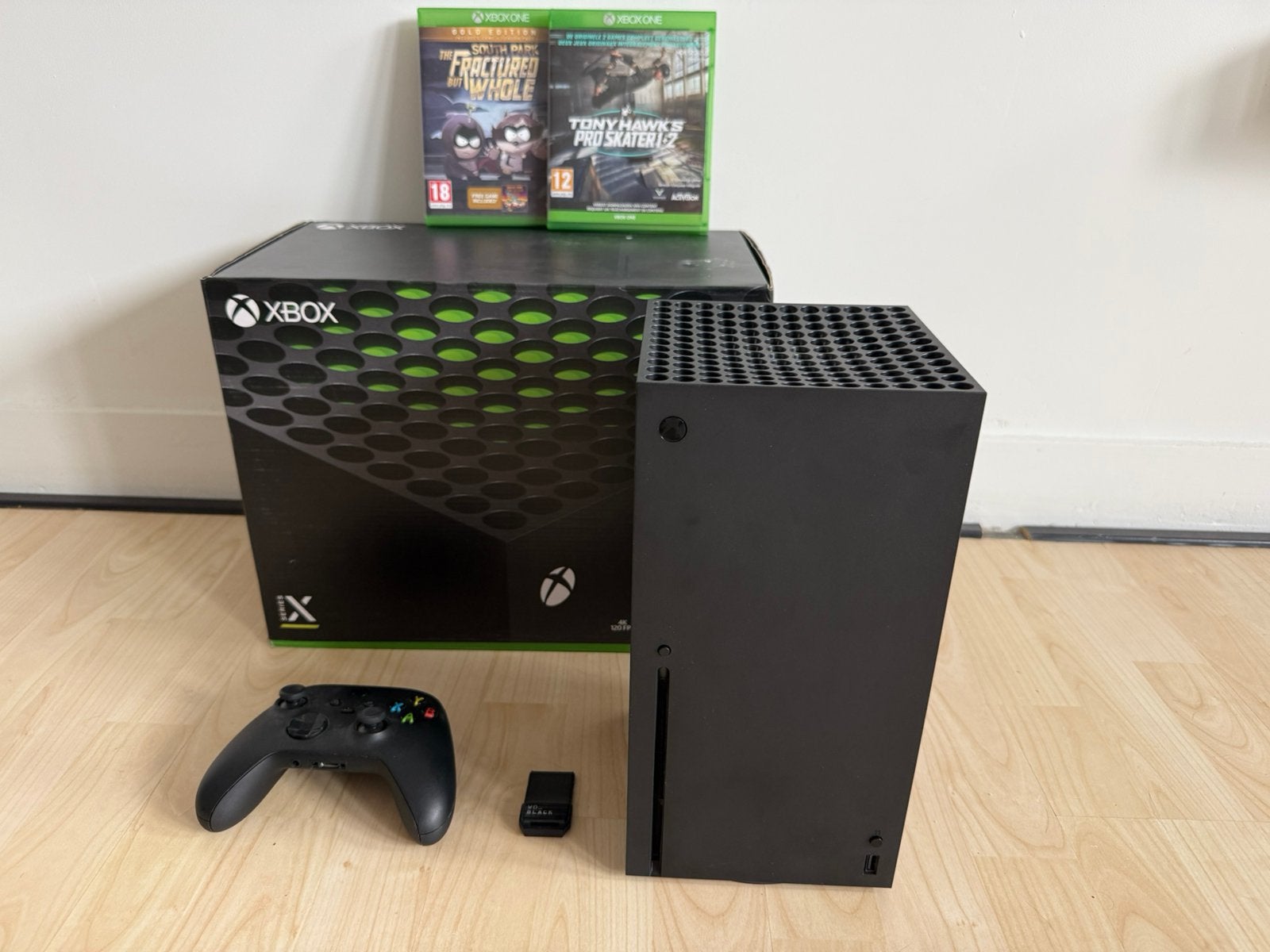 Xbox Series X, Spelcomputers en Games, Ophalen of Verzenden, Zo goed als nieuw