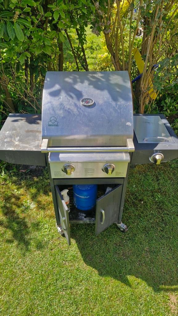 Brixton Gasbarbecue met 2 branders (ophalen in Oostvoorne), Ophalen, Gebruikt, Brixton
