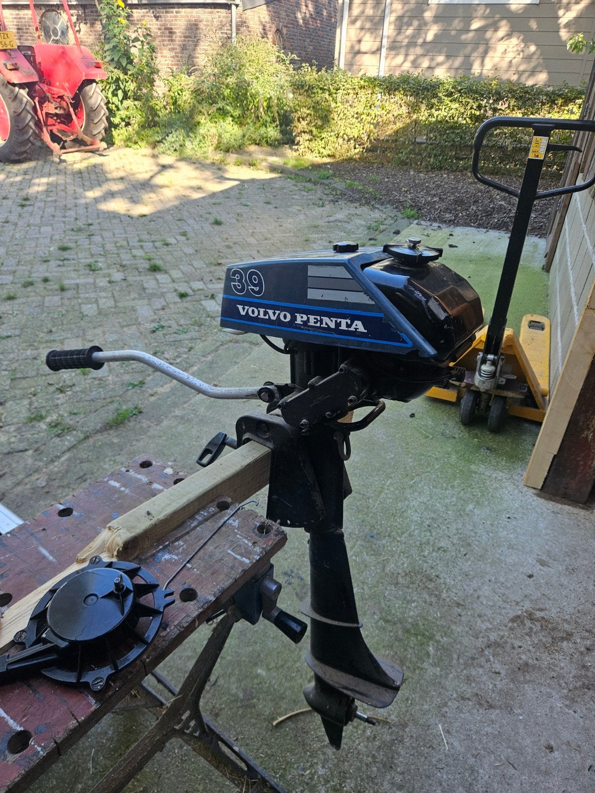 volvo buitenboordmotor 3.9 pk, Ophalen, Gebruikt, Motor en Techniek, Motorboot