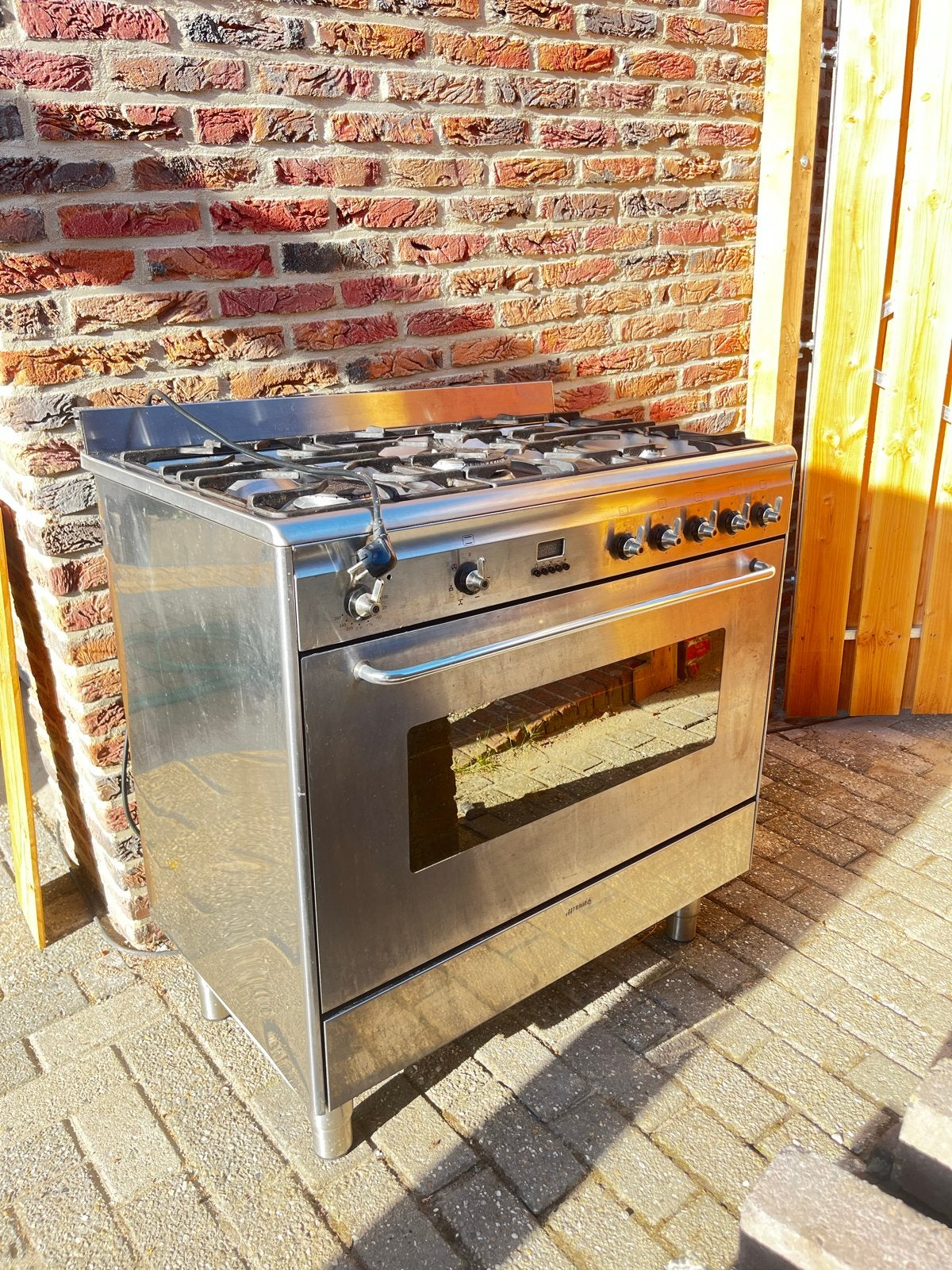 Smeg RVS gasfornuis met grote oven maat 60x90, 5 gaspitten, Ophalen, Gebruikt, 60 cm of meer, Energieklasse A of zuiniger