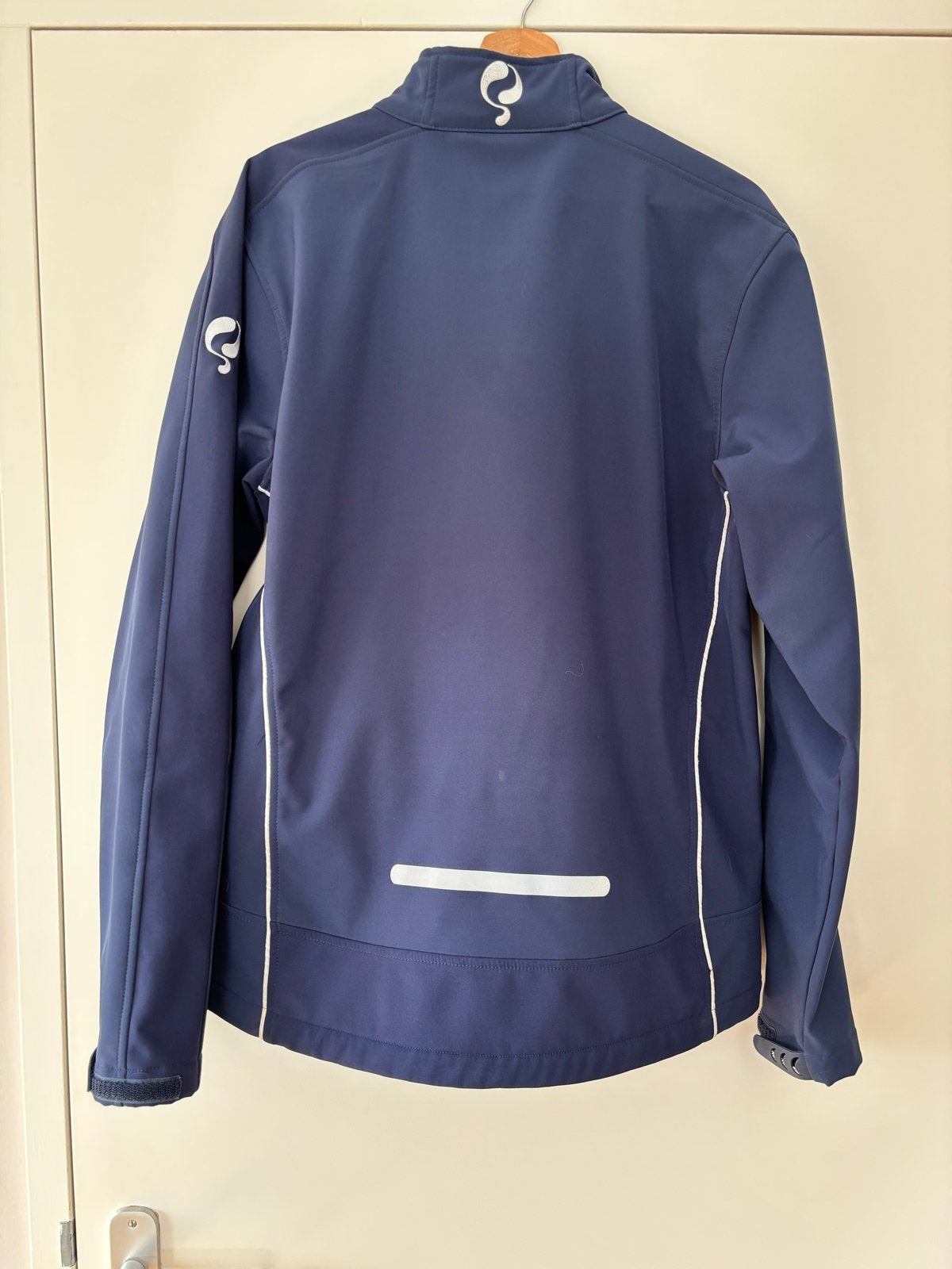 Q1905 KLM Flying Blue Platinum Golfjack 2016 maat M, Ophalen of Verzenden, Zo goed als nieuw, Maat 48/50 (M), Blauw