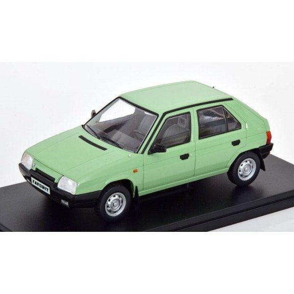 Skoda Favorit 1987 Licht Groen Modelauto 1/24 Whitebox Nieuw, Overige merken, Whitebox, Auto, Nieuw