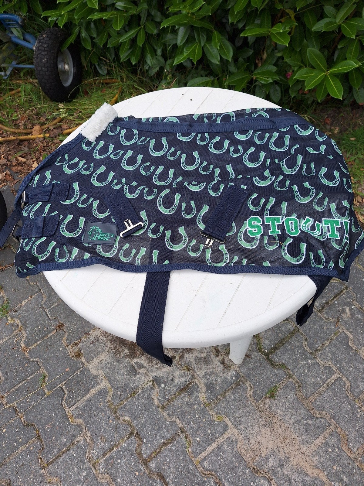 Stout! Vliegendeken mini pony. Blauw met hoefijzertjes., Shetlander/Mini, Schoftbescherming, Vliegendeken, Ophalen of Verzenden