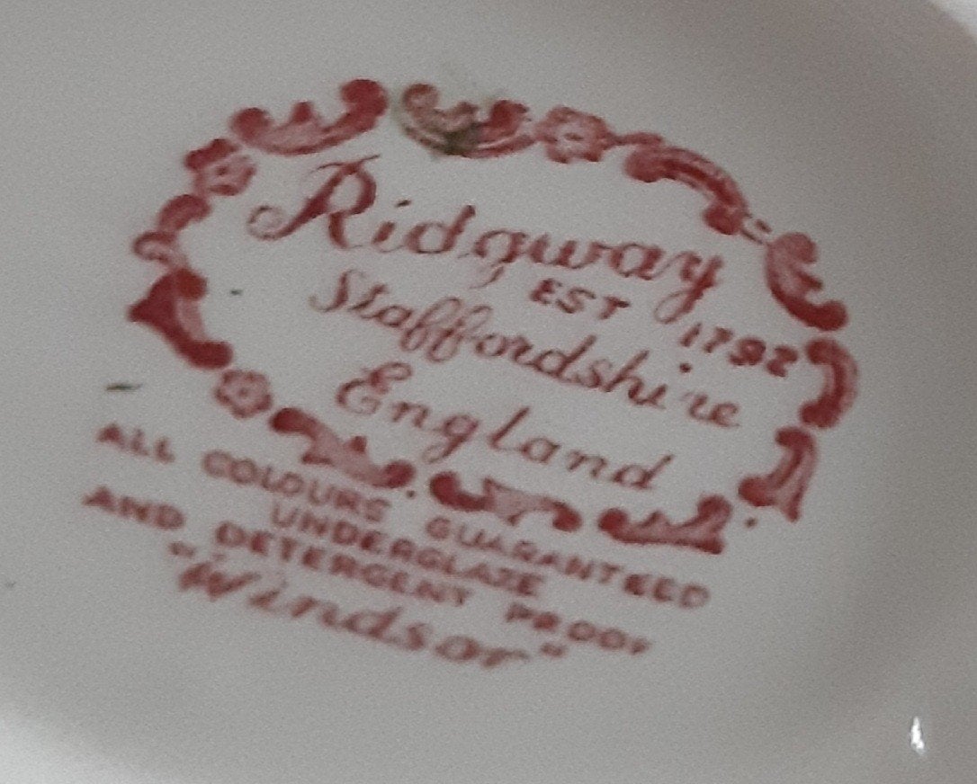 Ridgway Staffordshine England servies, Ophalen