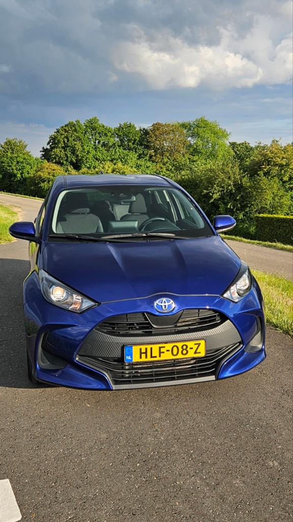 Toyota Yaris 1.0 2022 15d km, Voorwielaandrijving, 750 kg, 517 kg, Blauw