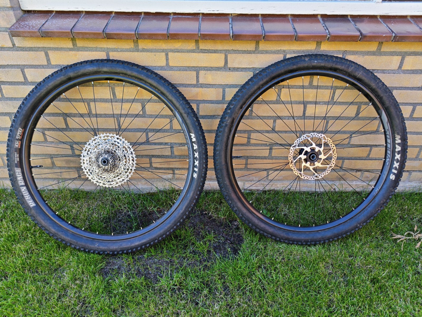 Syncros 2.5 wielen met Shimano 12 sp cassette, Maxxis banden, Ophalen, Gebruikt, Band, Syncros