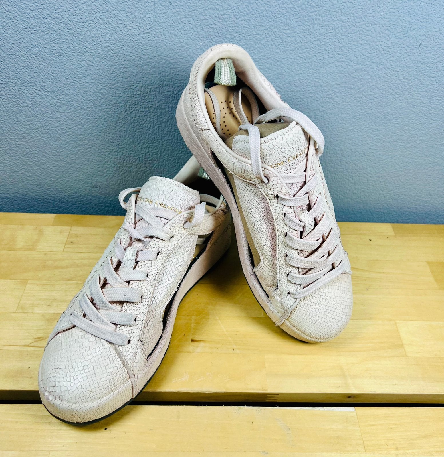 The Last Conspiracy Avant-Garde sneaker cut-outs 38 roze, Ophalen of Verzenden, Sneakers of Gympen, Roze, Gedragen