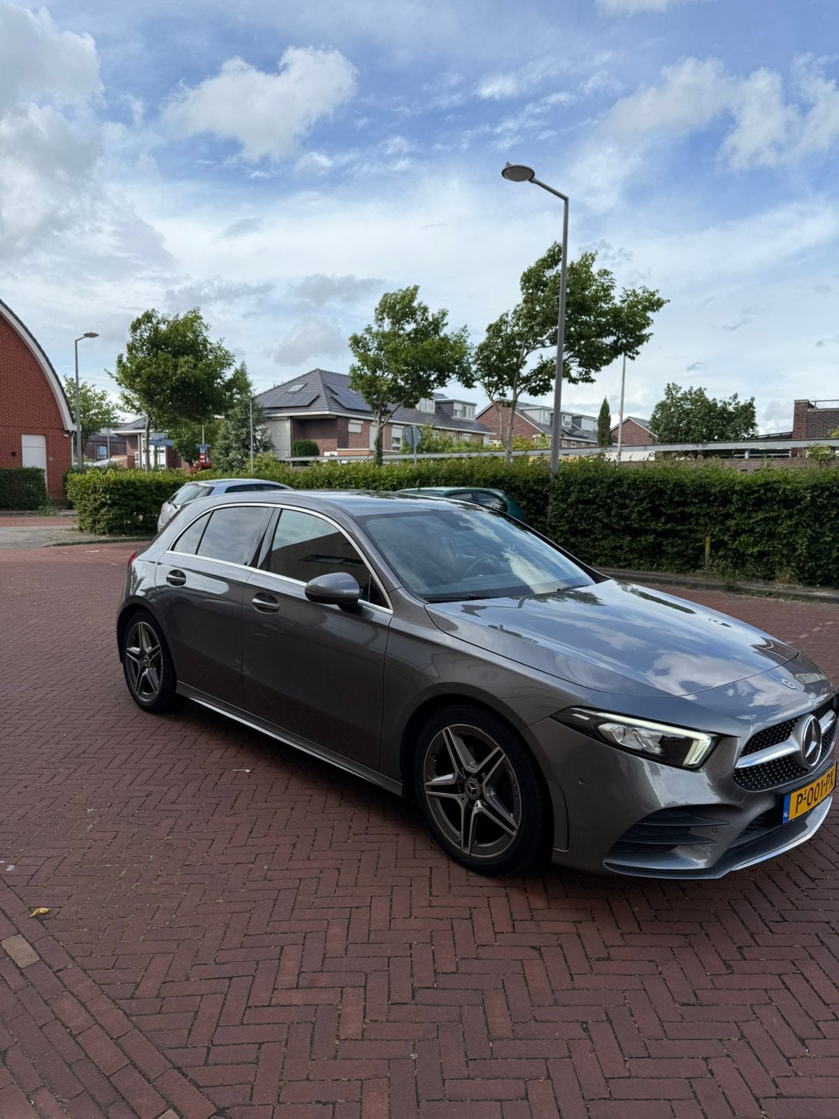 Mercedes A-Klasse A 200 163pk SPORTSTOELEN | AMG | AMBIENT, Auto's, Mercedes-Benz, 4 cilinders, 163 pk, Particulier, 1600 kg