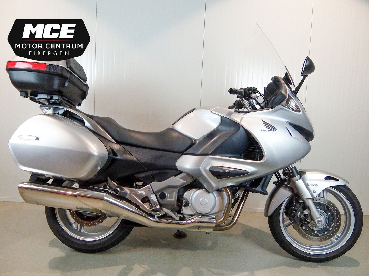 HONDA NT 700 V DEAUVILLE ABS (bj 2012), Motoren, Motoren | Honda, 2 cilinders, HONDA, Motorrijbewijs A, Bedrijf