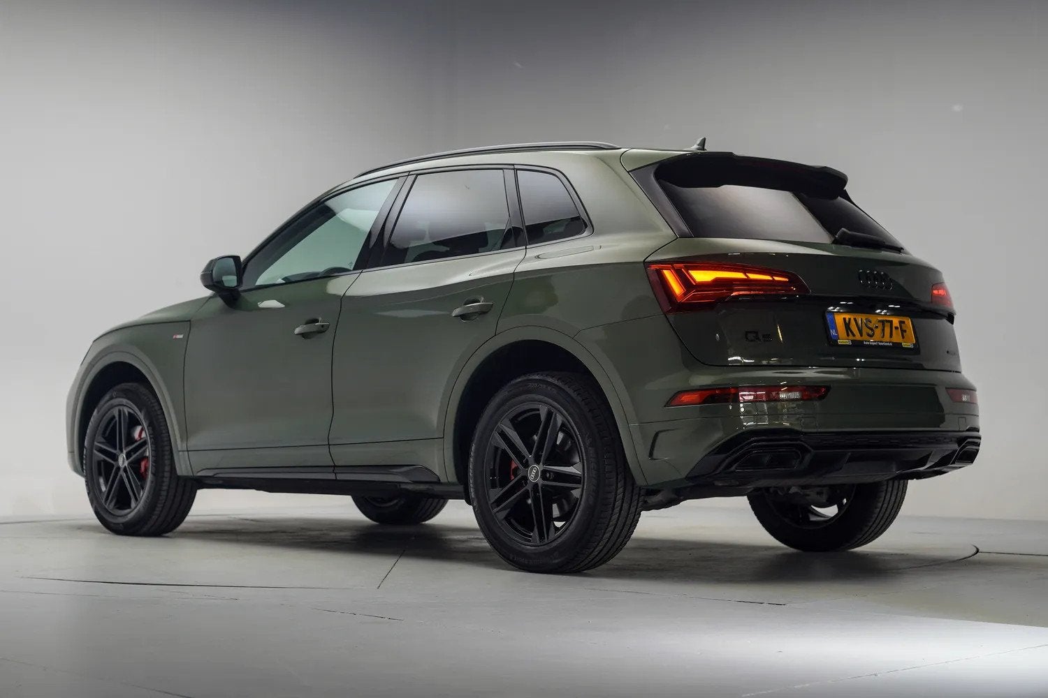 Foto 3 van Audi Q5 40 TFSI quattro S line Black [ Virtual Plus Stoelver