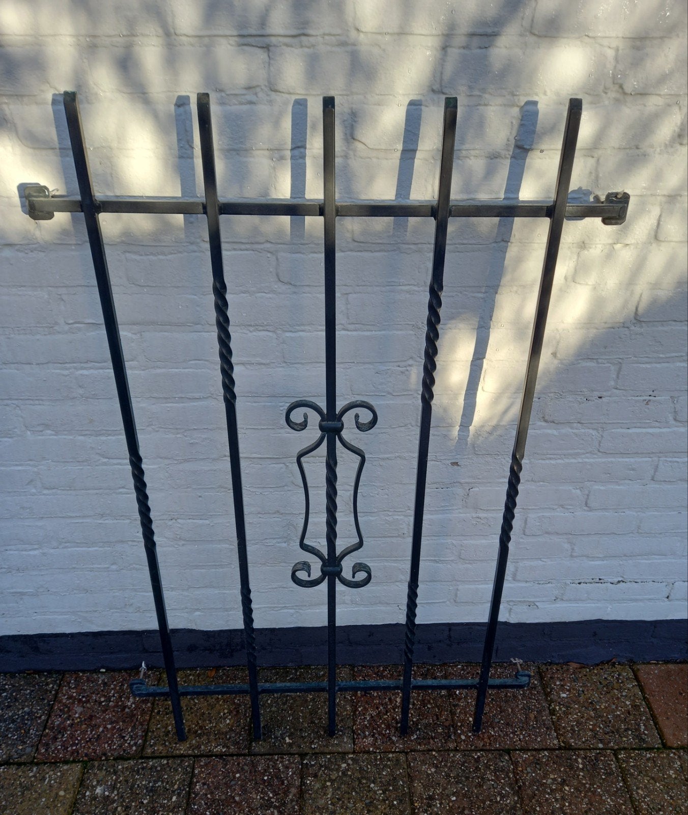 Raamsierwerk, Ophalen