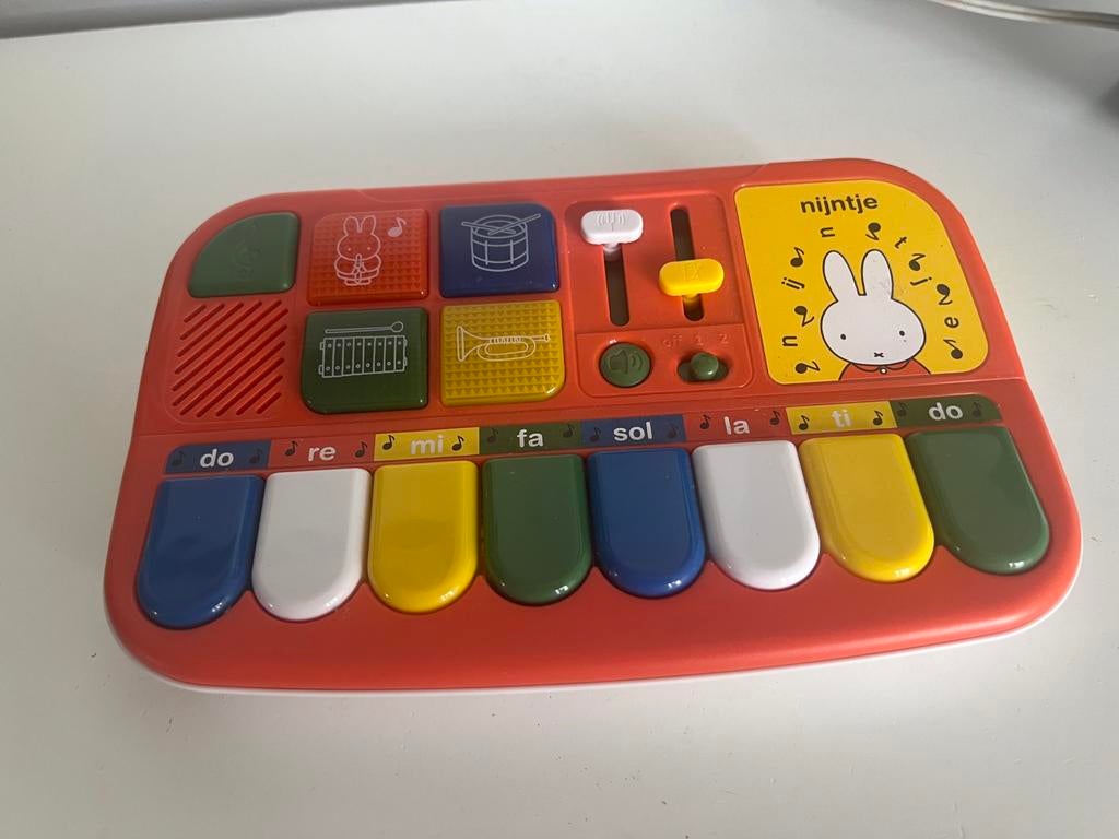 Nijntje piano, Ophalen, Zo goed als nieuw, Overige typen