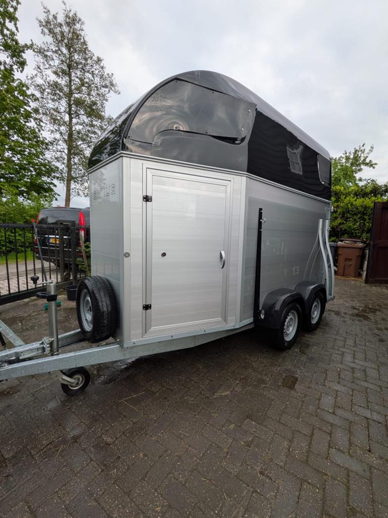 1,5 paards trailer, Sirius S45, 2020, Ophalen, Zo goed als nieuw, Aluminium, 1½-paards trailer