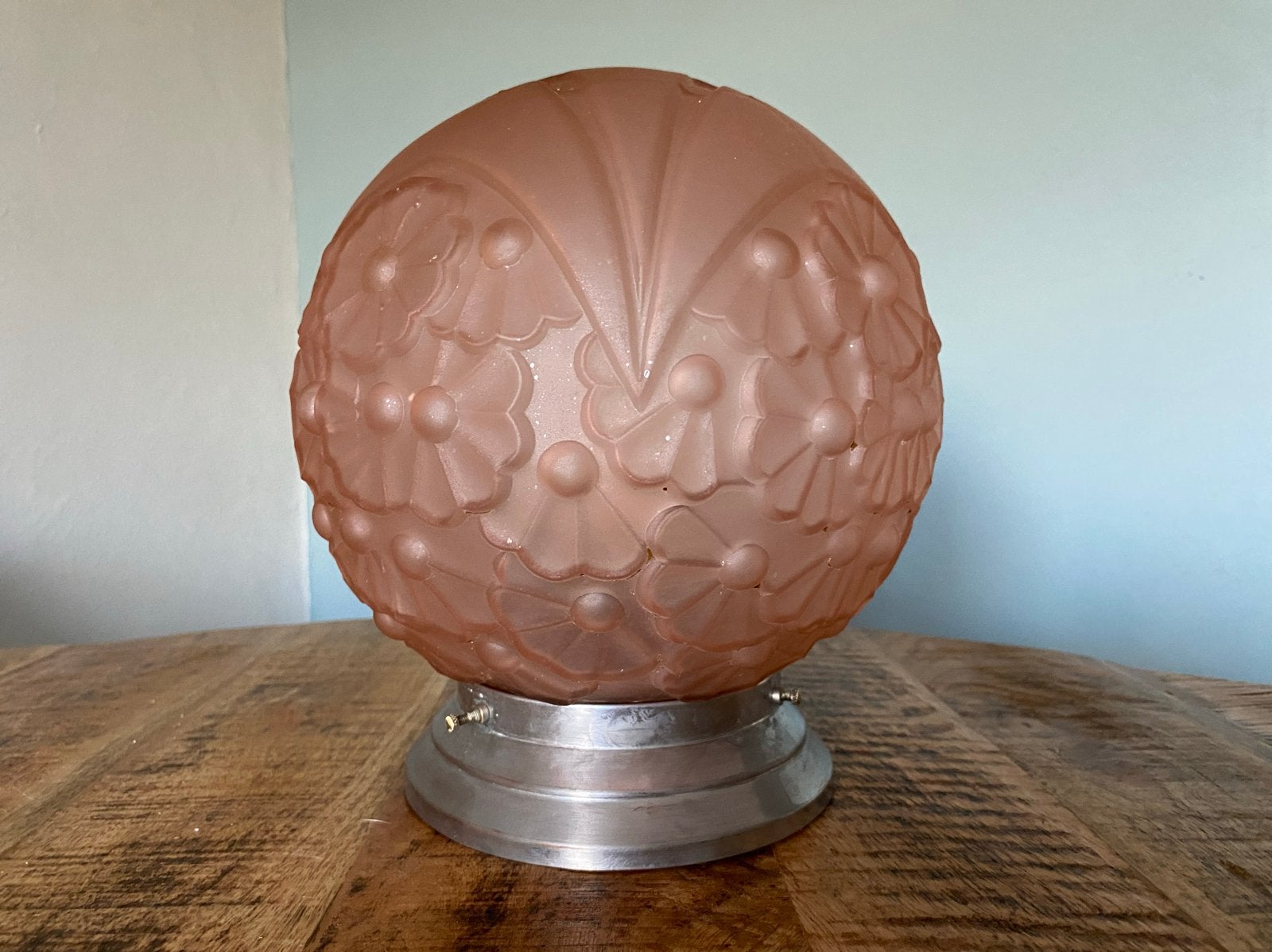 Art Deco roze Bolvormige Tafellamp Bloemen, Ophalen of Verzenden