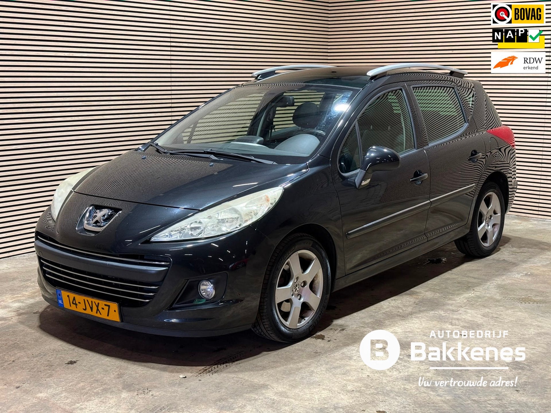 Peugeot 207 SW 1.6 VTi Première | Airco | Cruise | Trekhaak, Voorwielaandrijving, Euro 5, Stof, Gebruikt