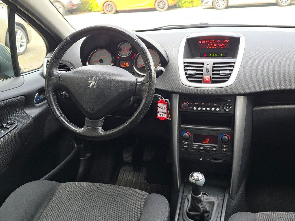 Peugeot 207 SW 1.6 VTi XS Première Pano |Nap |Clima |Apk, Gebruikt, 4 cilinders, Zwart, Handgeschakeld