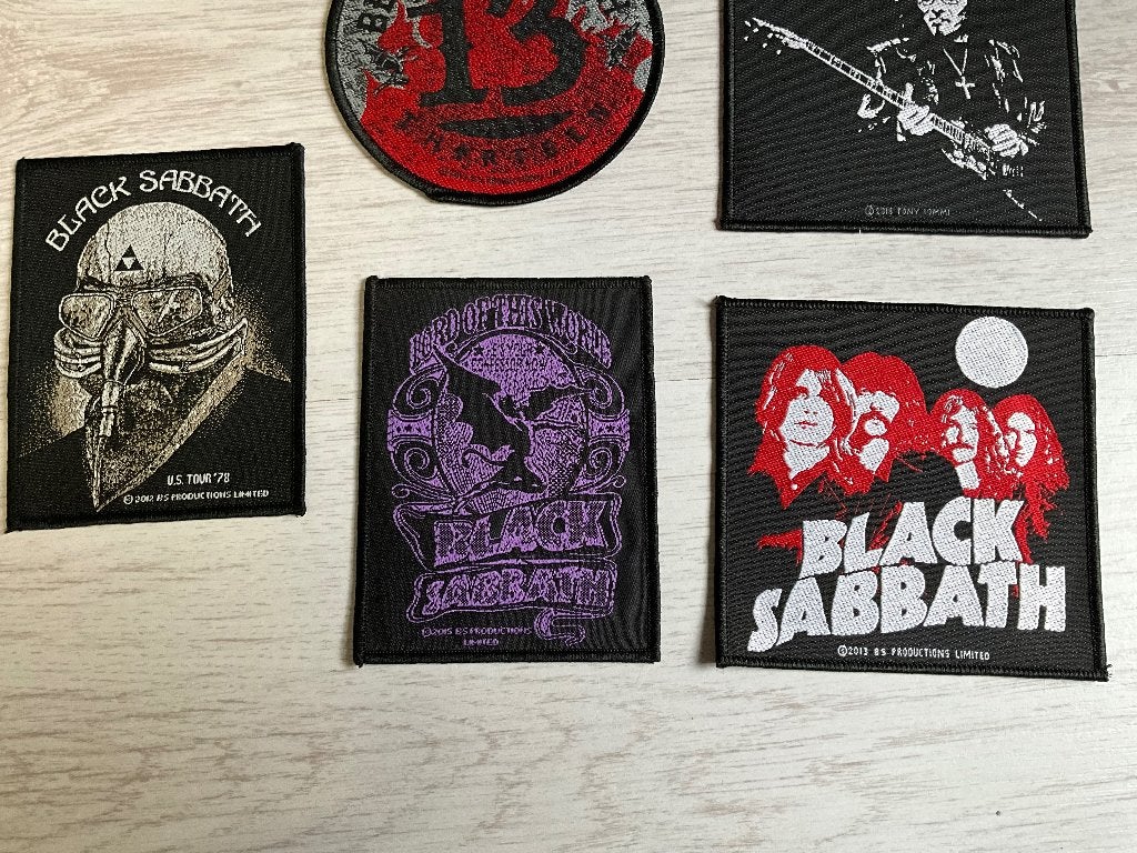 5 verschillende patches van Black Sabbath, Nieuw, Ophalen of Verzenden, 5 verschillende patches van Black Sabbath, Emmen