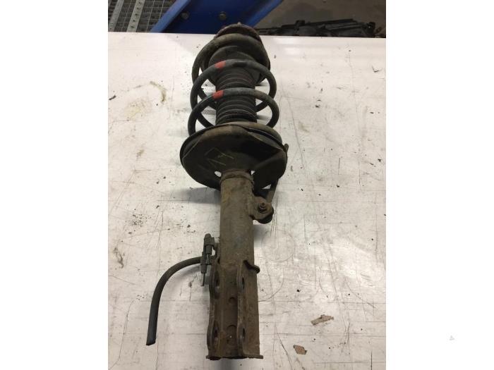 Schokdemperpoot links-voor van een Toyota Corolla, Auto-onderdelen, Gebruikt, -, -, Ophalen of Verzenden