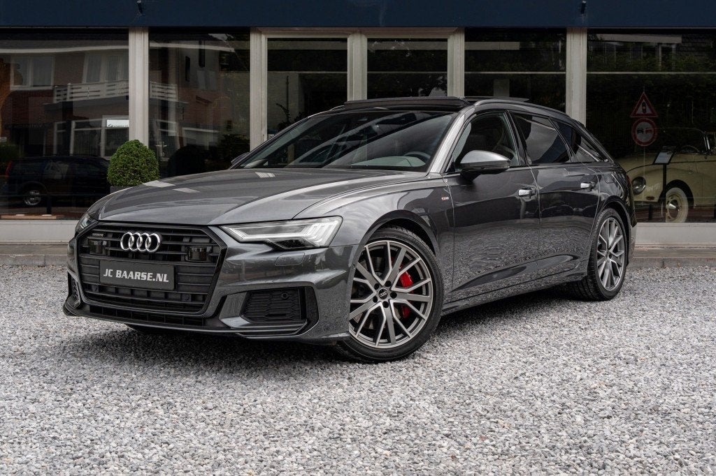 Audi A6 55 TFSI E QUATTRO S LINE/PANO/B&O/CARBON/MATRIX/SFEE, Auto's, Audi, 53 km, Gebruikt, Hybride Elektrisch/Benzine, Zilver of Grijs