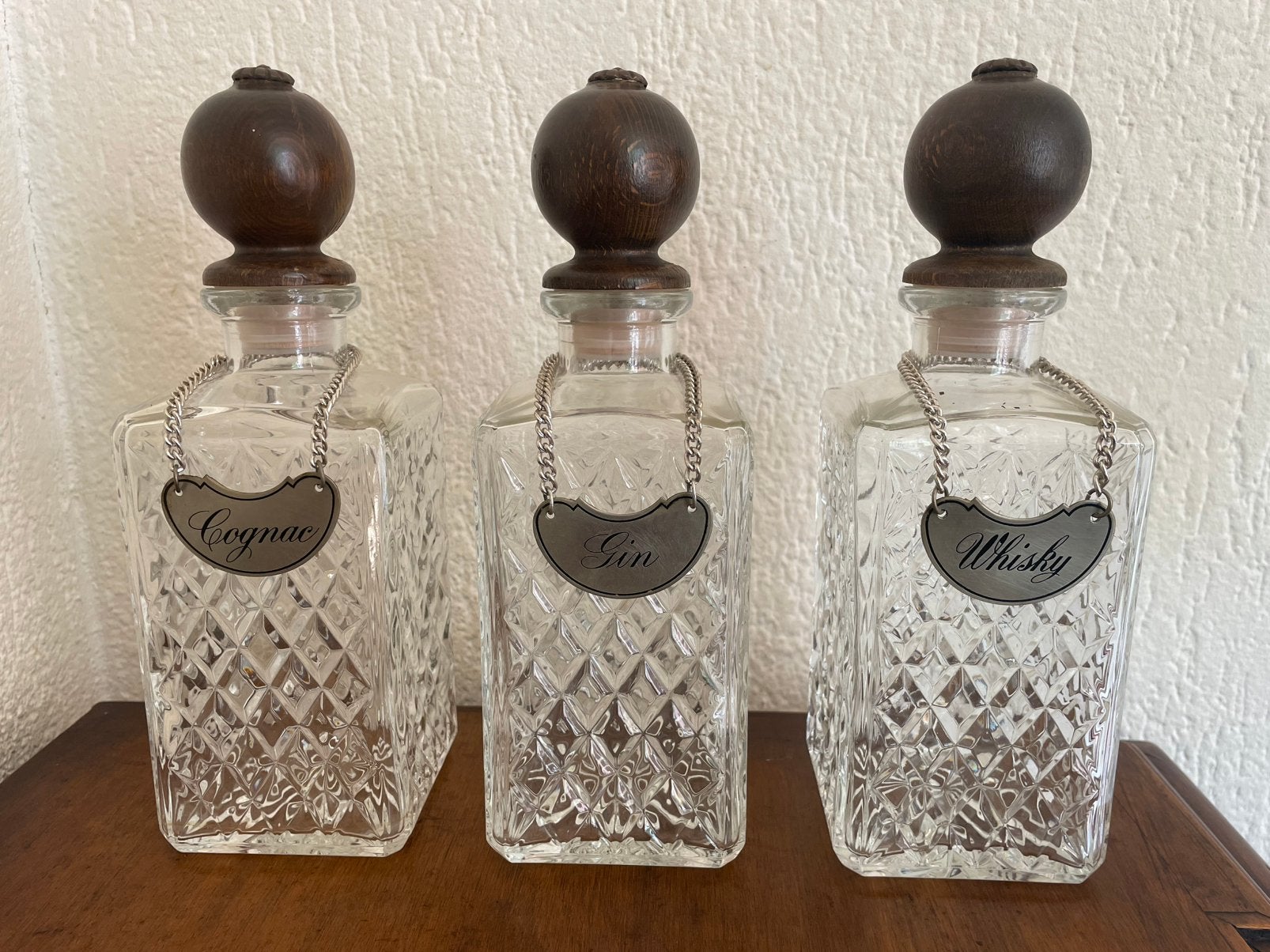 Kristallen drank flessen, Ophalen